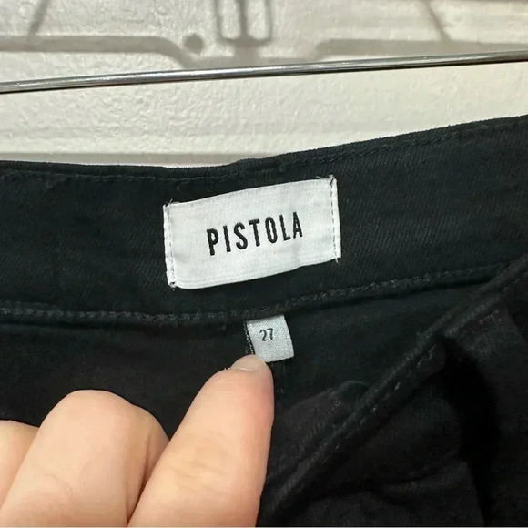 Pistola IZZY HIGH-RISE SLIM BERMUDA SHORTS IN OXFORD 27 - Picture 7 of 8